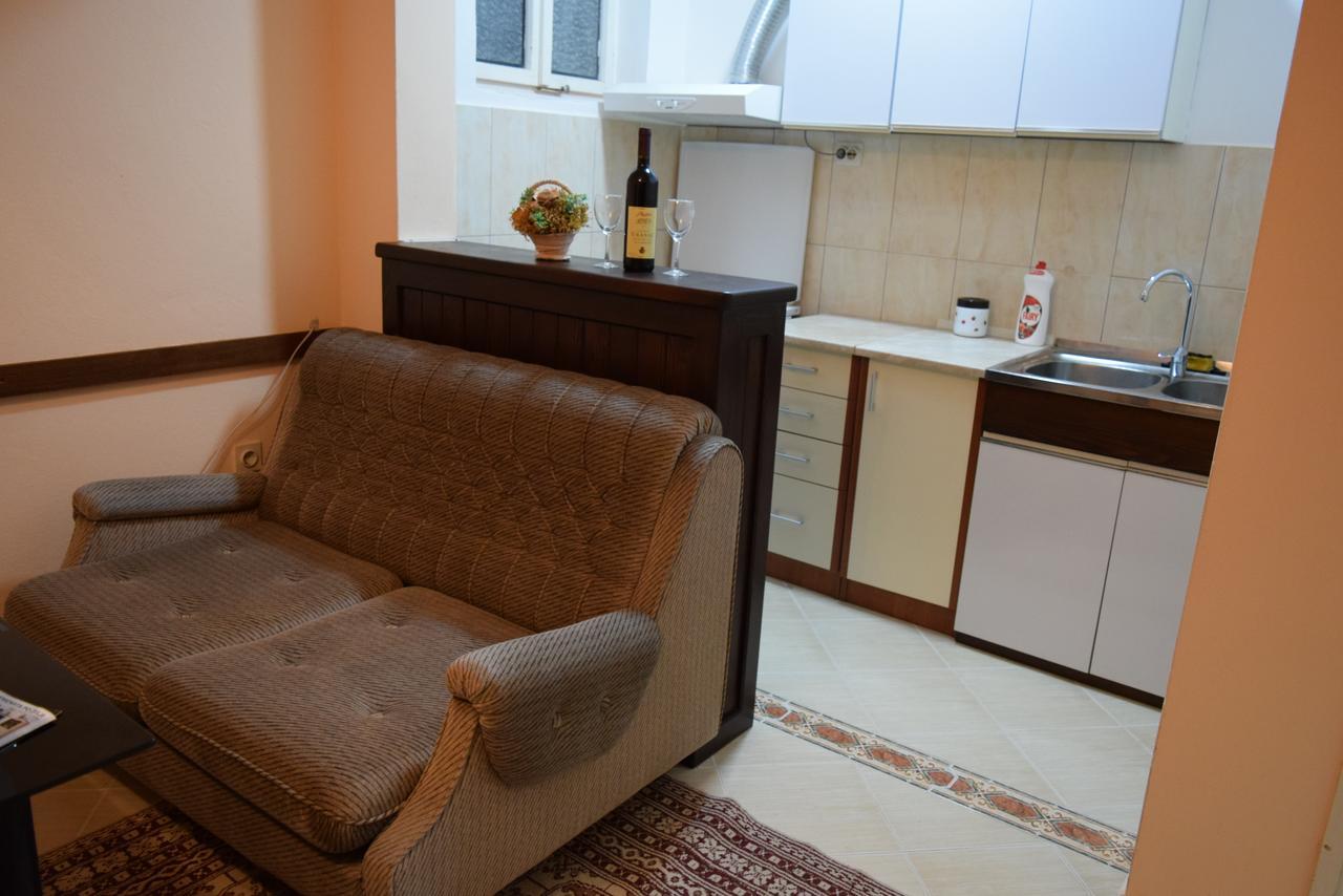 Apartment S&M Tivat Bagian luar foto