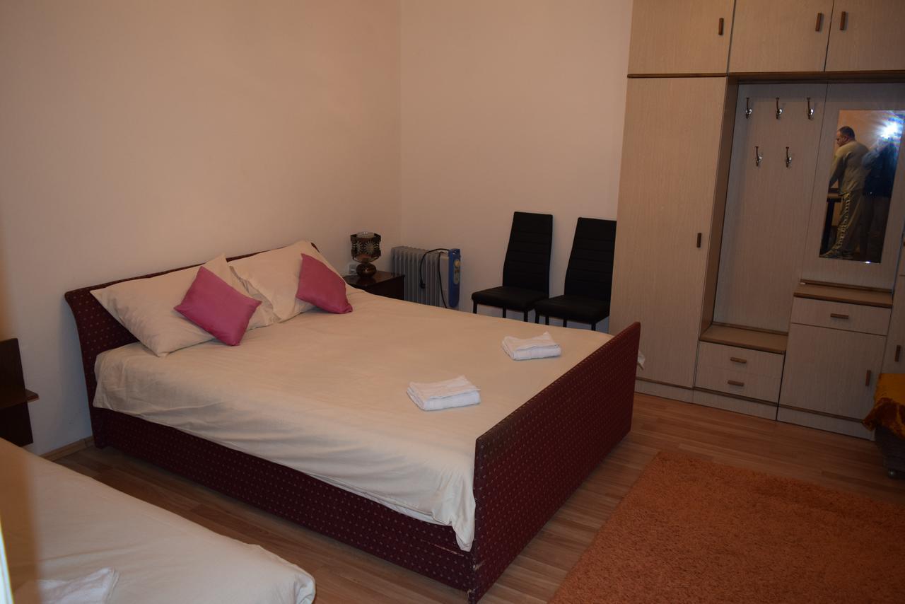 Apartment S&M Tivat Bagian luar foto